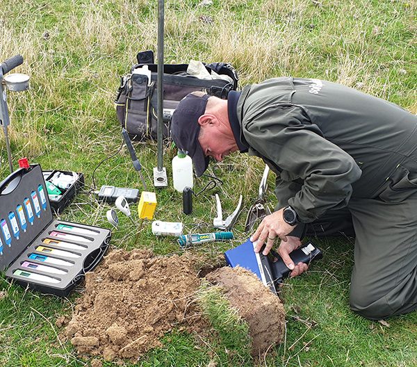 i-Fert consultant conducting field analysis